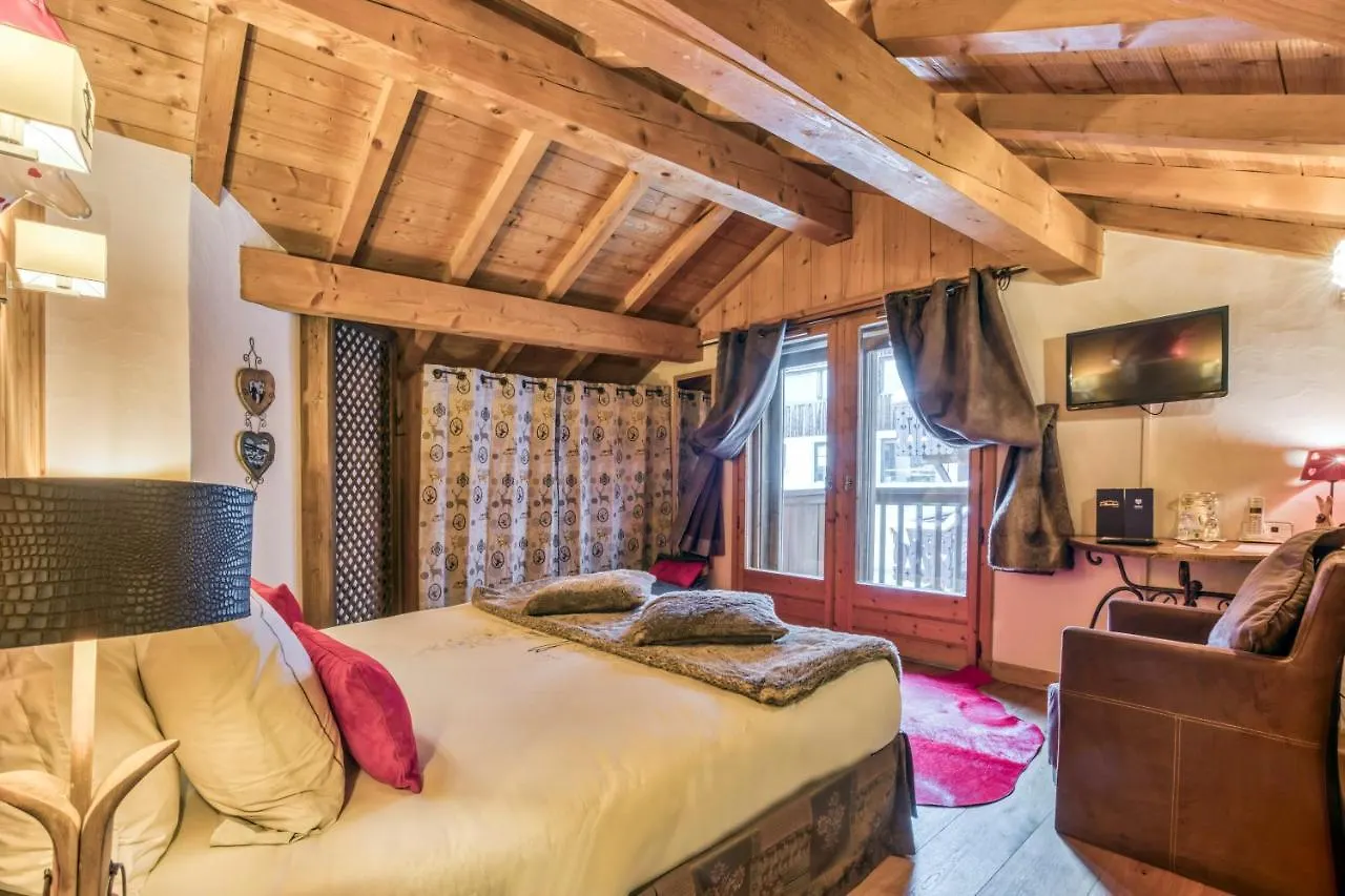 Hotel Les Monts Charvin à Courchevel 3*,  France